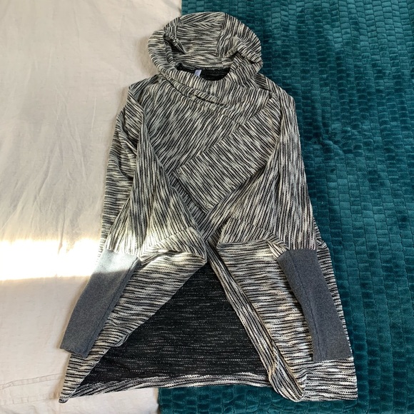 Cardigan wrap - Picture 5 of 8